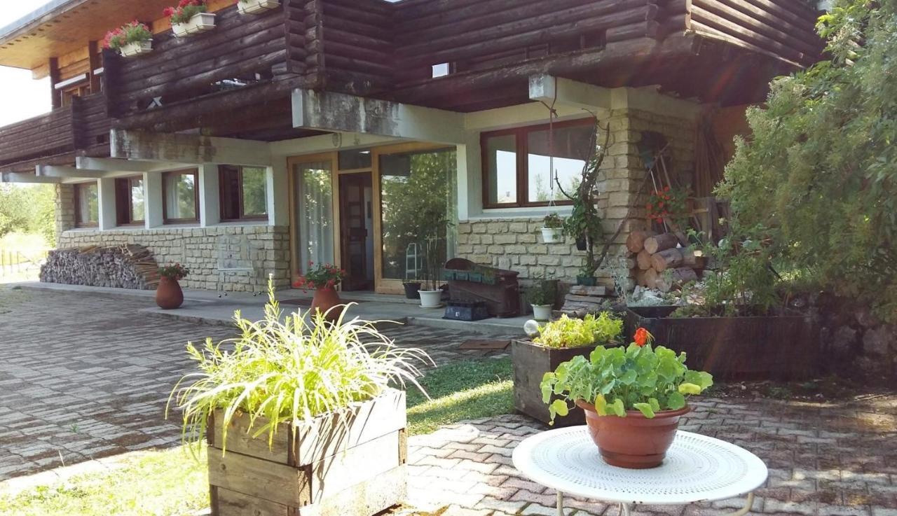 مبيت وإفطار فيلارد دي لانس Le Chalet De La Conversaria المظهر الخارجي الصورة